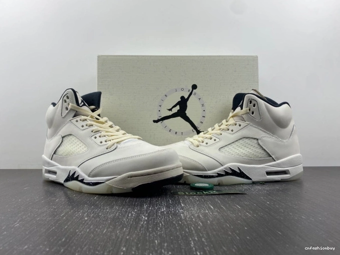 FN7405-100 5 Jordan Air SE Sail 0717